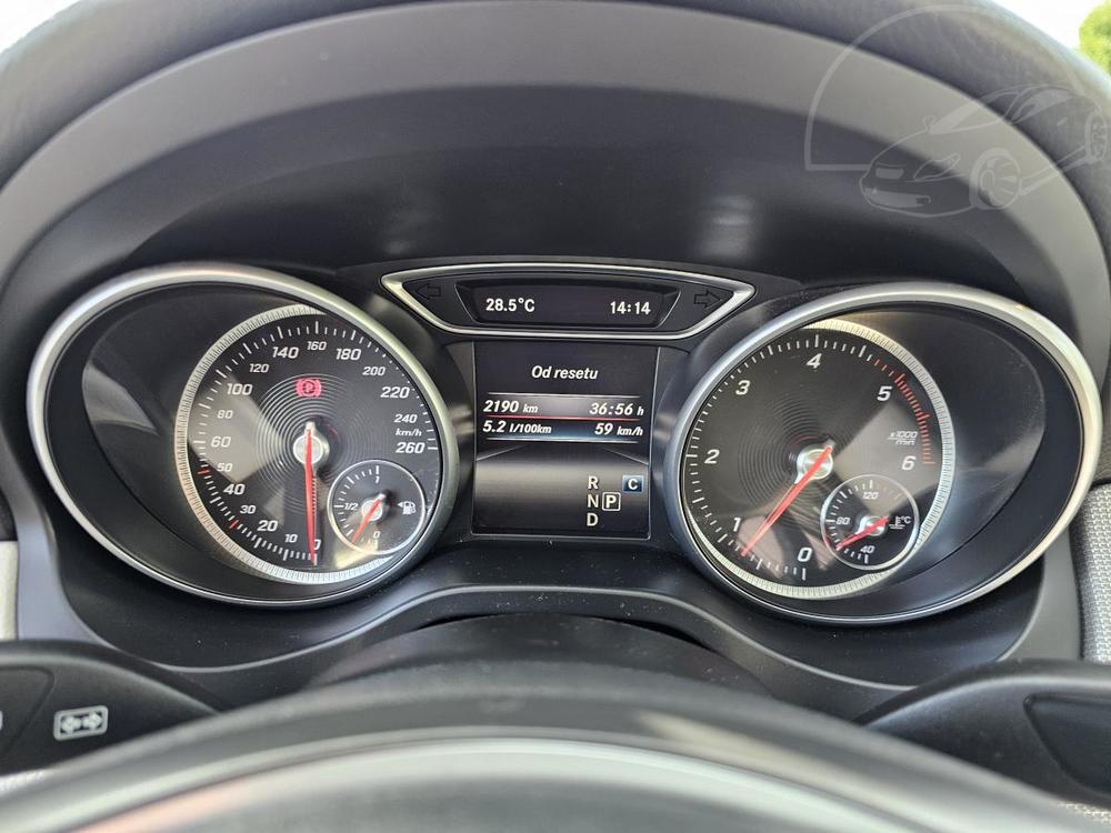 Mercedes-Benz CLA 220 CDI 125 kW znakov SERVIS