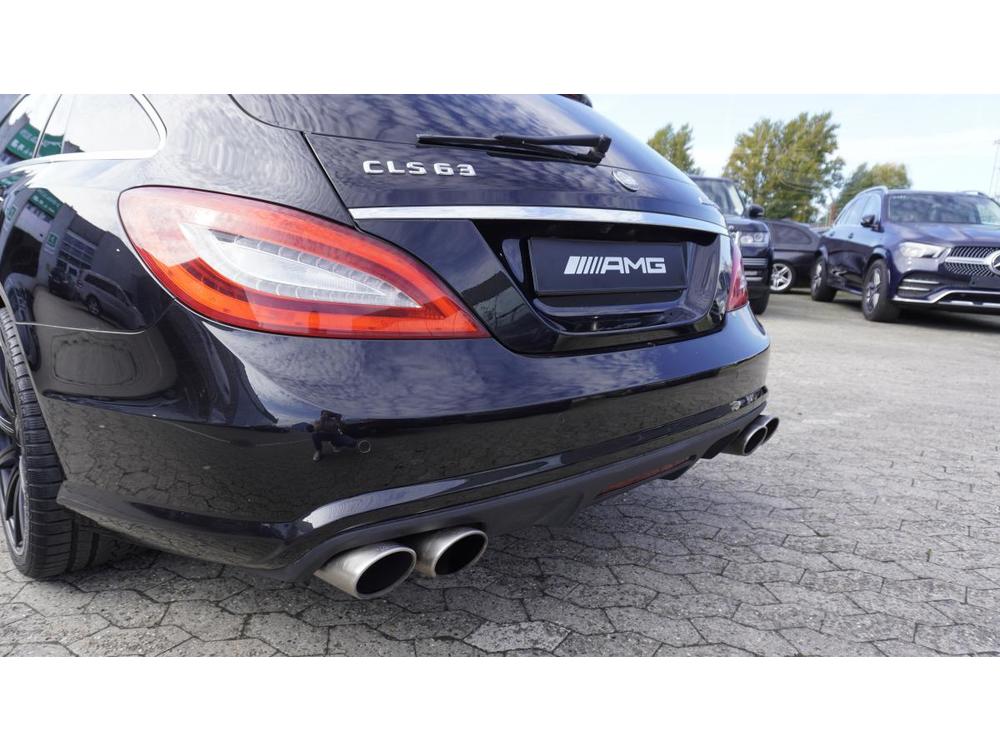 Mercedes-Benz CLS CLS63 AMG S V8 585HK PERFOMANC