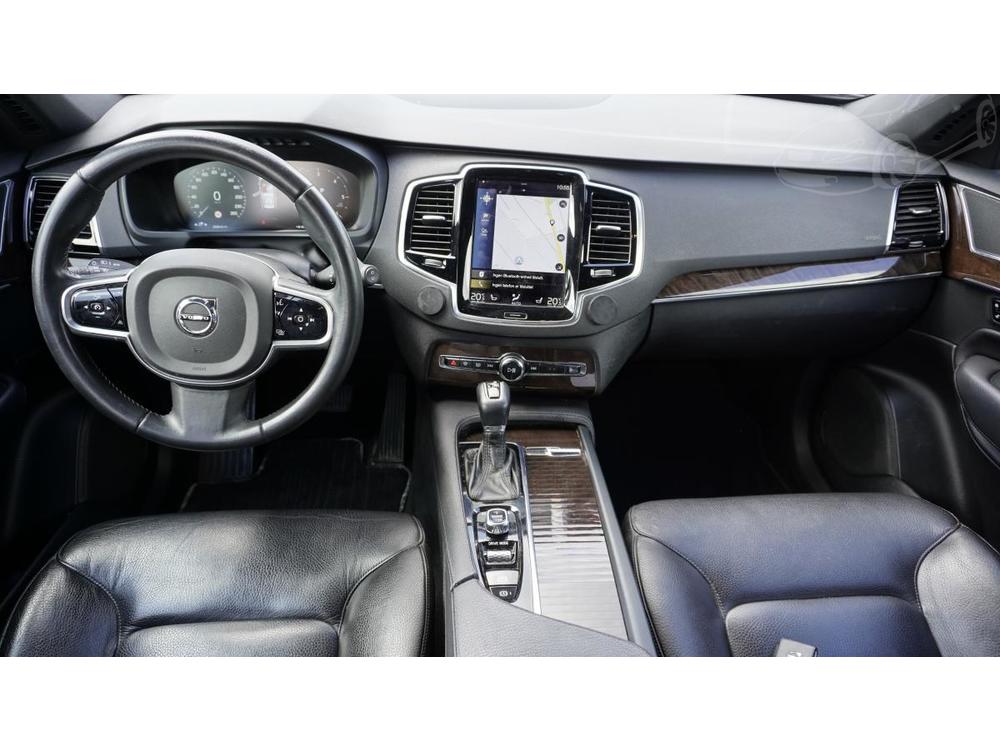 Volvo XC90 2,0 D5 MOMENTUM 4WD AUT