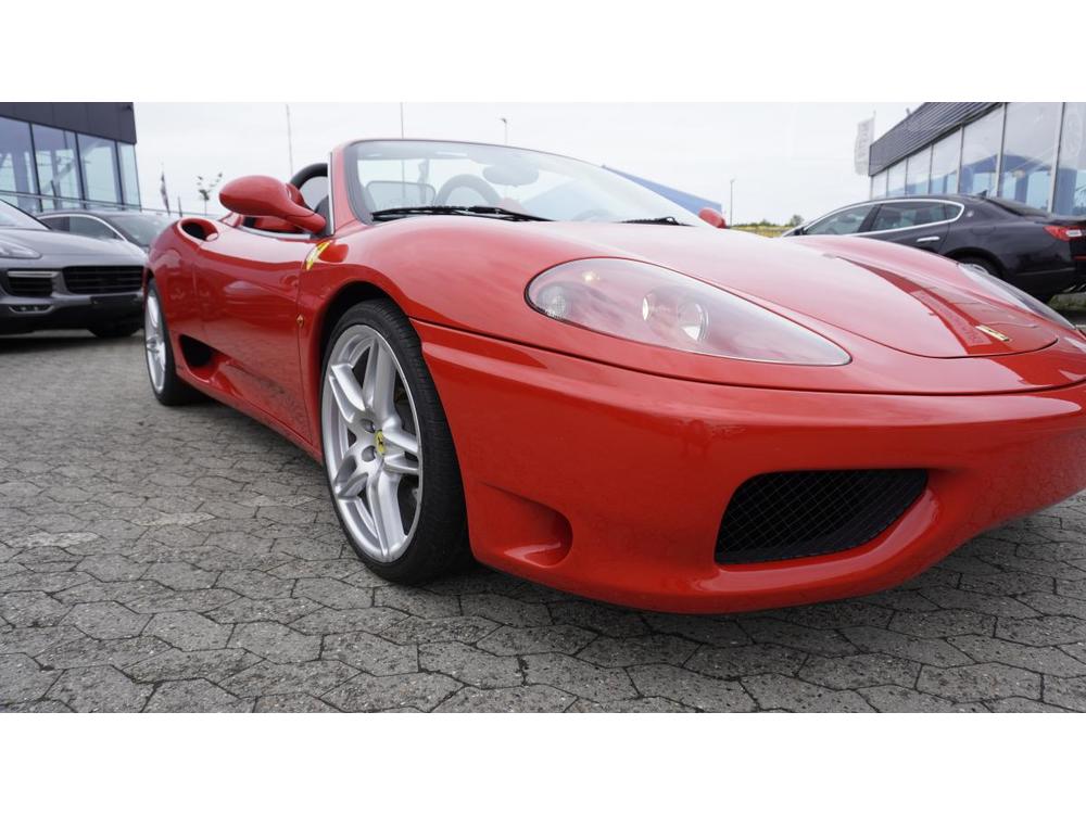 Ferrari F360 SPIDER 4,0 V8 F1