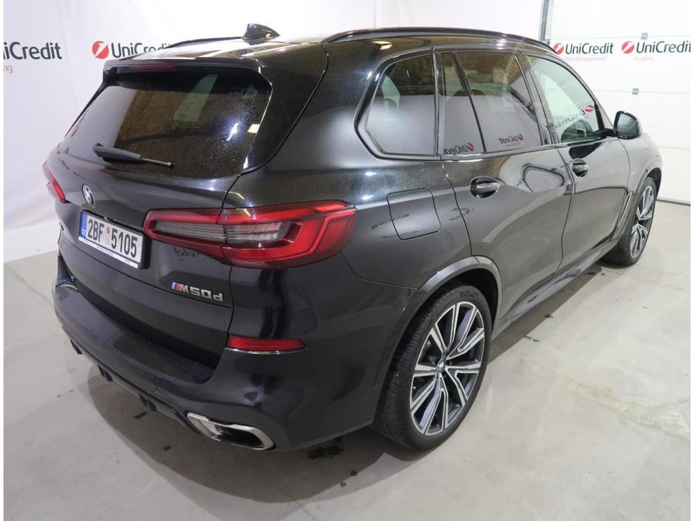 BMW X5 M50d