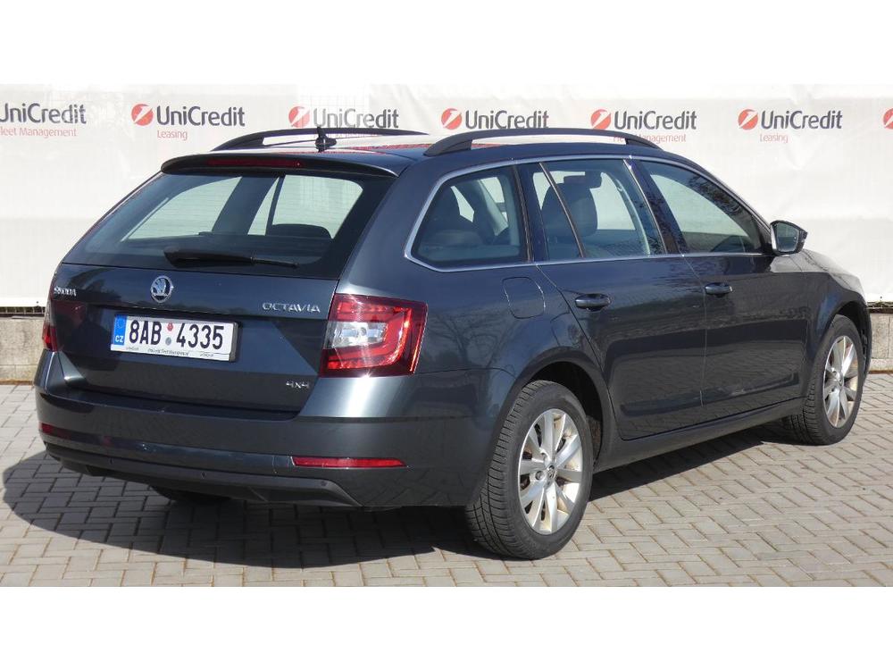 koda Octavia Combi 2.0 TDI 135 kW DSG Style