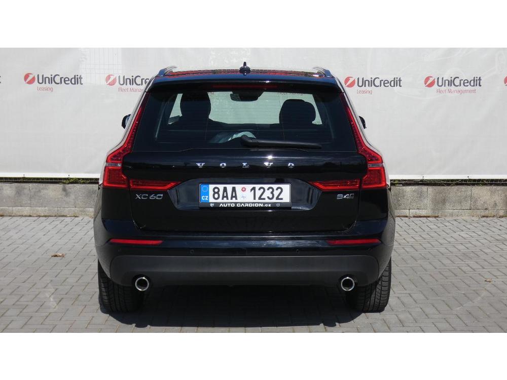 Volvo XC60 B4 Drive-E Momentum AWD Auto