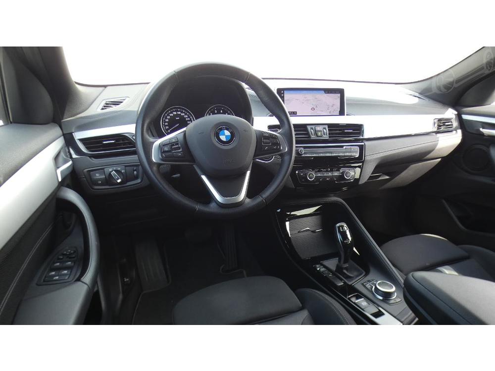 BMW X2 sDrive18i ADVANTAGE