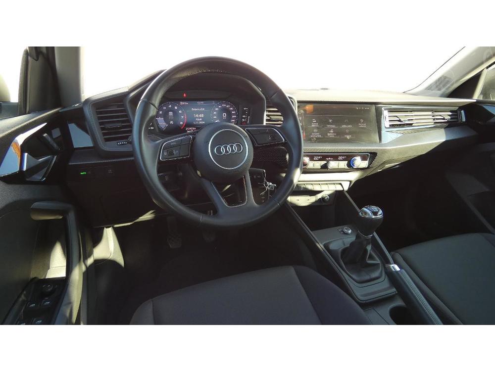 Audi A1 Sportback 25 TFSI S Line