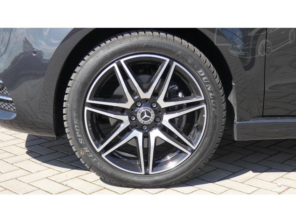 Mercedes-Benz V 300d AMG 9G Tronic