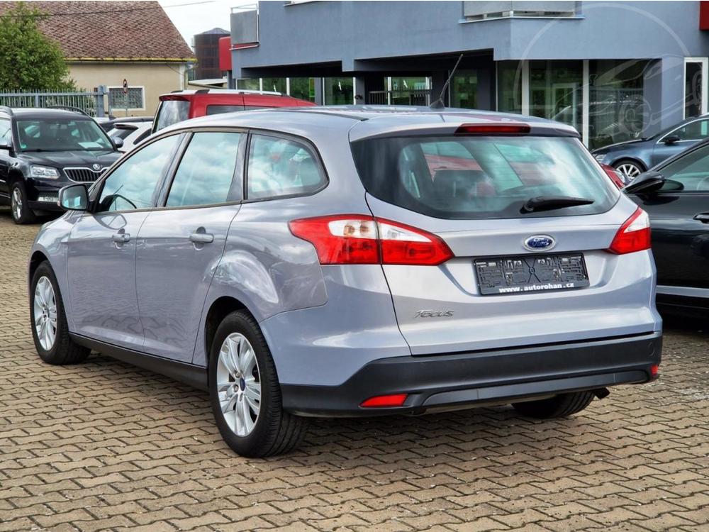 Ford Focus 1.6i-125PS-DIGI KLIMA-TEMPOMAT