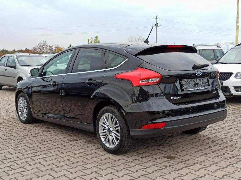 Ford Focus 1.0i-EB-DIGIKLIMA-PDC-MULTIFUN