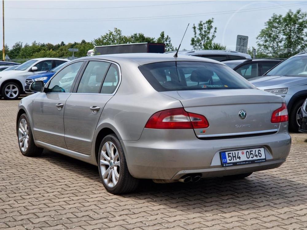 koda Superb 1.8TSi-118KW-AMBI-Bi-xenony-