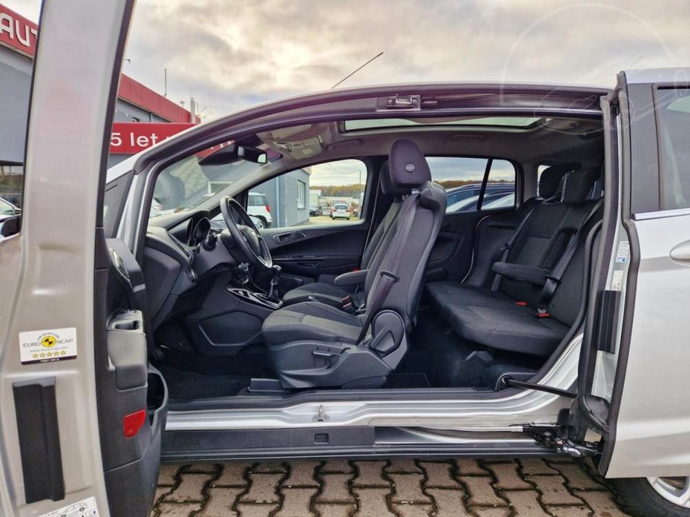 Ford S-Max 2.0TDi-110KW-8A/T-TITAN-NAVI-