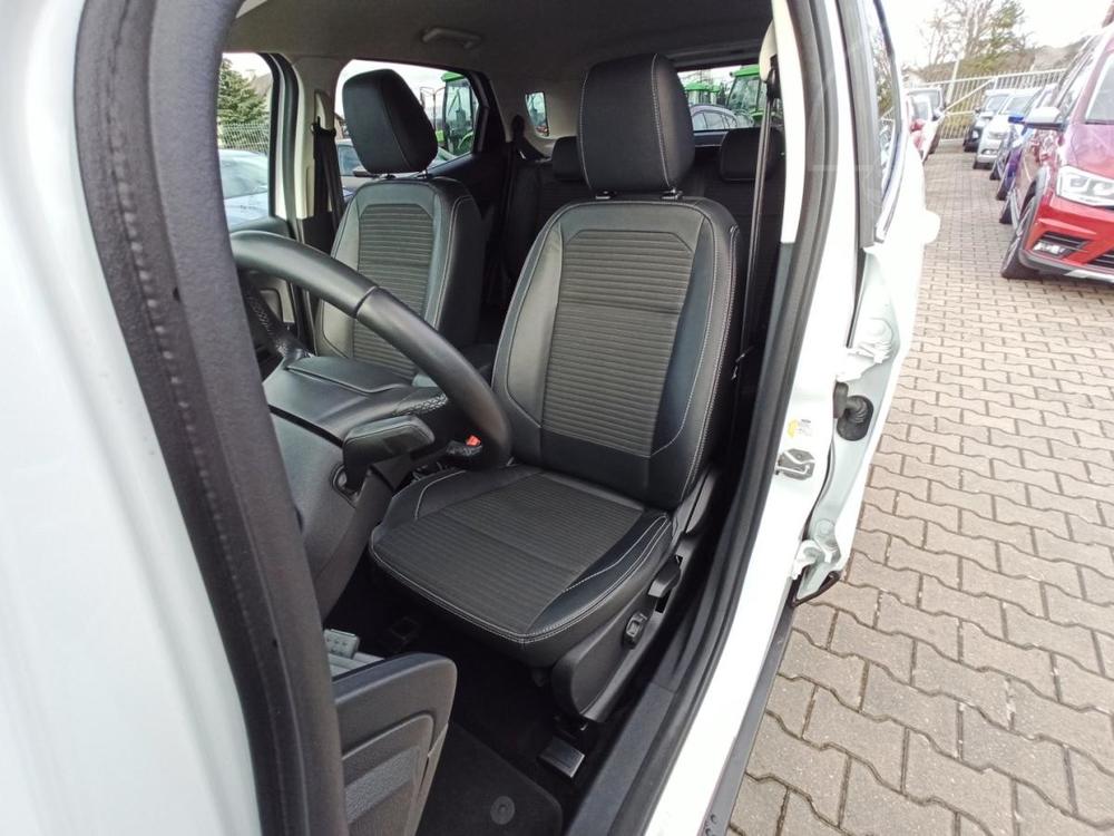 Ford EcoSport 1.0i-92KW-TITANIUM-1.MAJITEL