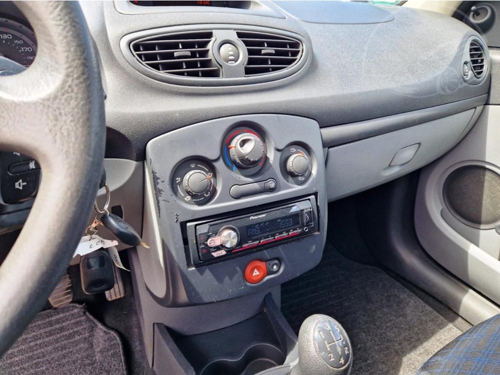 Renault Clio 1.2i-55KW-5.DVE-ISOFIX-