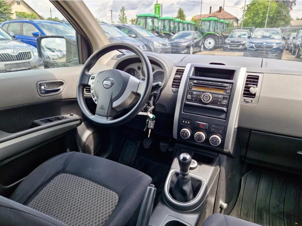 Nissan X-Trail 2.0i-104KW-4x4-KLIMA-