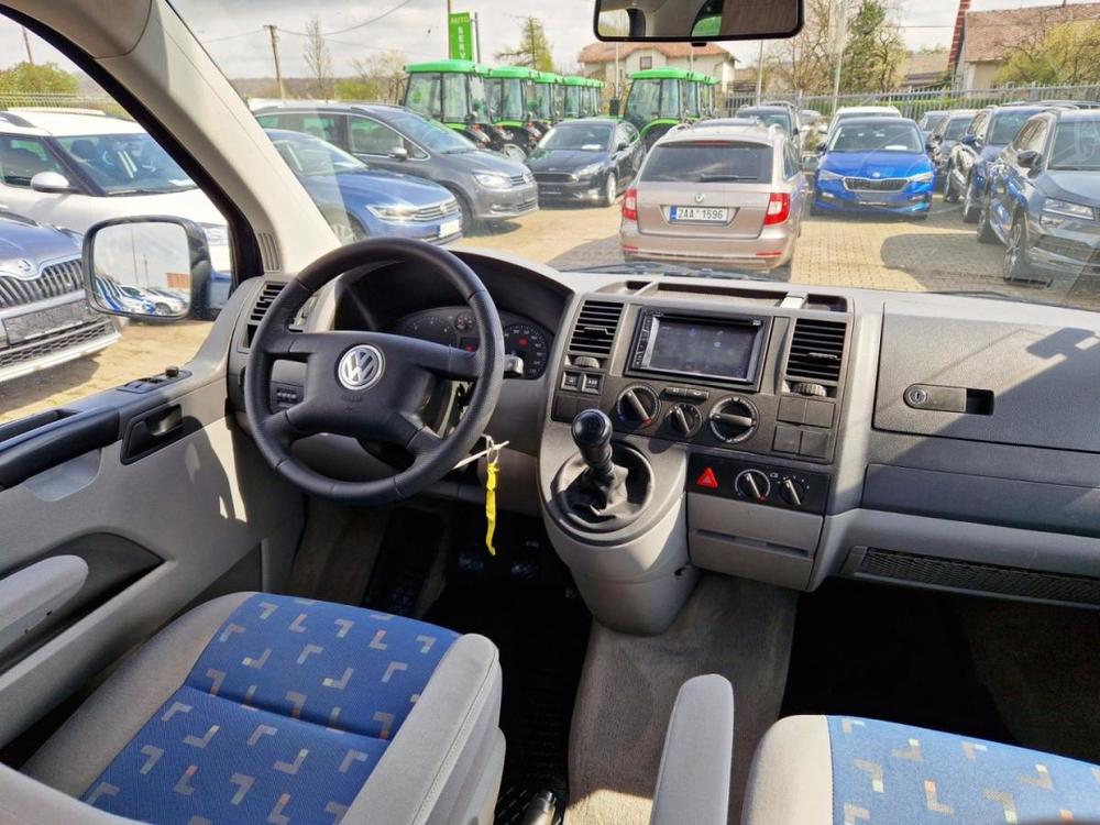 Volkswagen Multivan 2.5TDi-130PS-BEACH-MULTIFLEX-