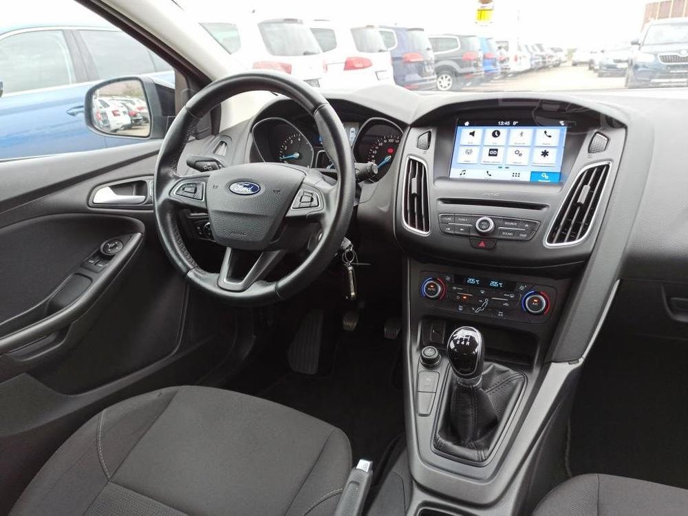 Ford Focus 1.0i-EB-DIGIKLIMA-PDC-MULTIFUN