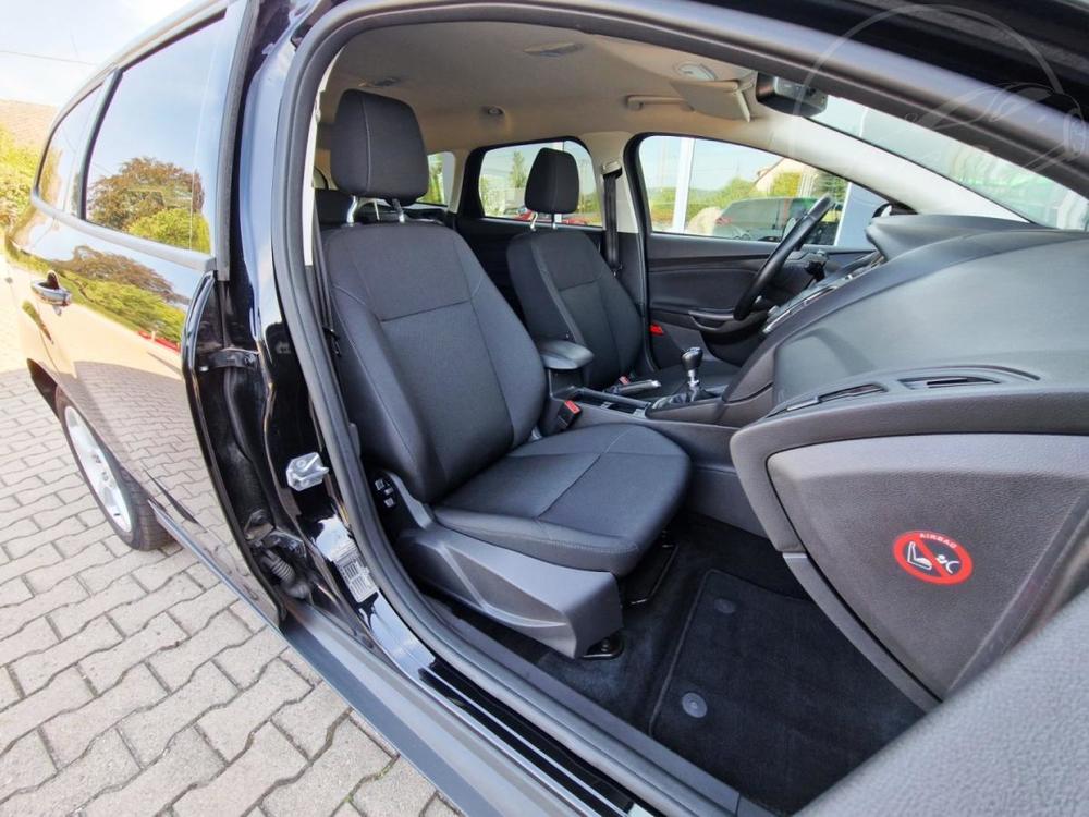 Ford Focus 1.0i-92KW-NAVI-VHEV-SERVIS-