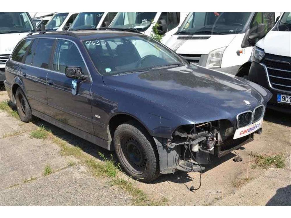 BMW 525 D TOURING AT