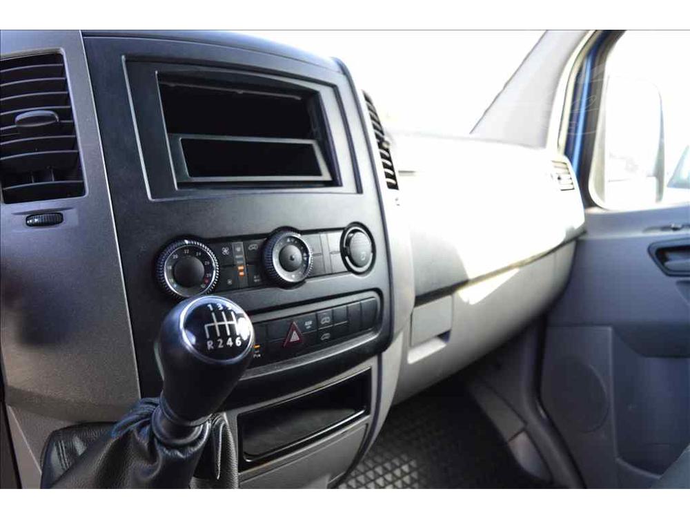 Volkswagen Crafter 2,0 TDI MAXI