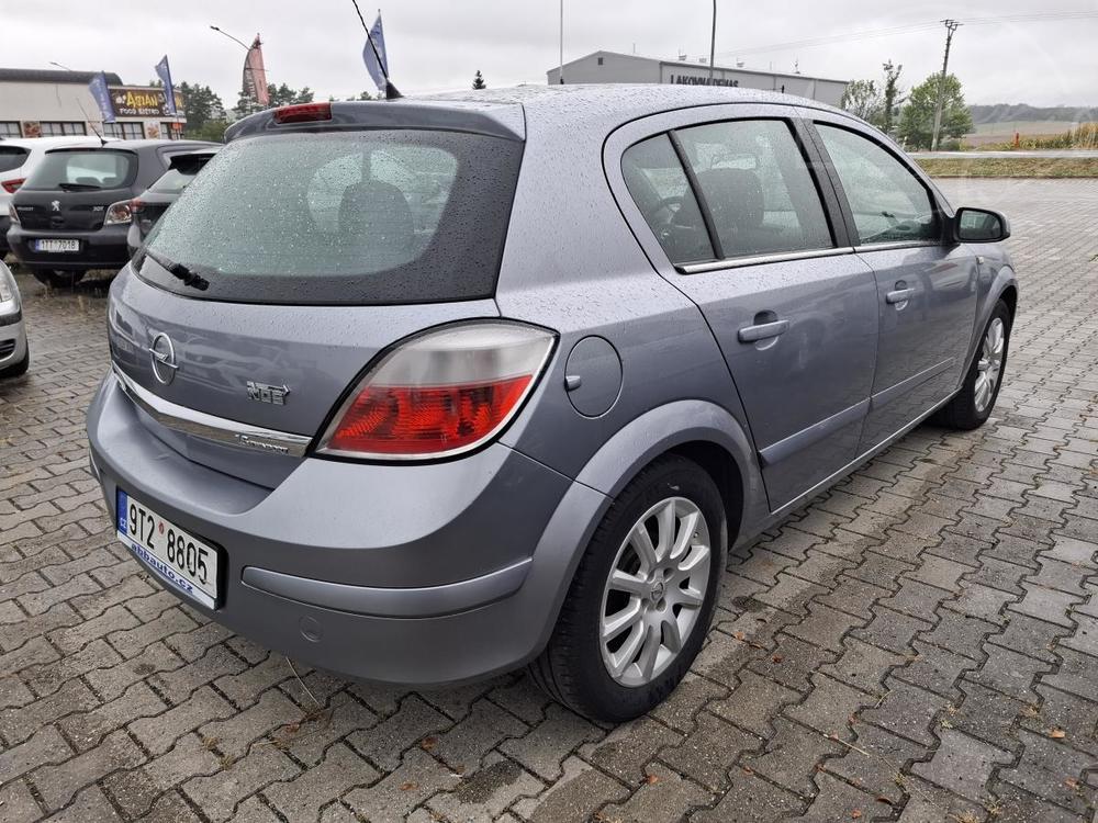 Opel Astra 1,6 16V automat,LPG