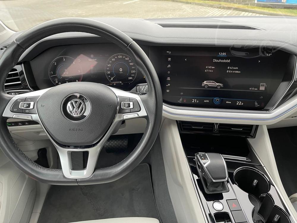 Volkswagen Touareg 3.0 TDI Matrix,virtual,webasto