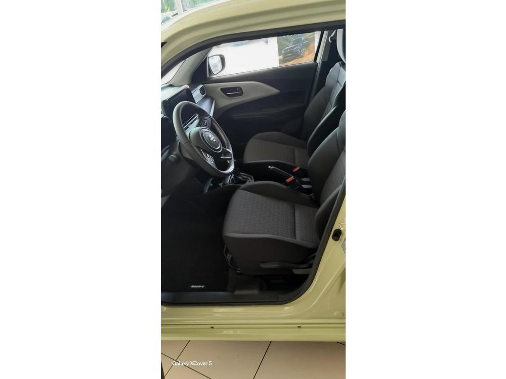 Suzuki Swift 1.2 DualJet 5 MT Premium 4x4