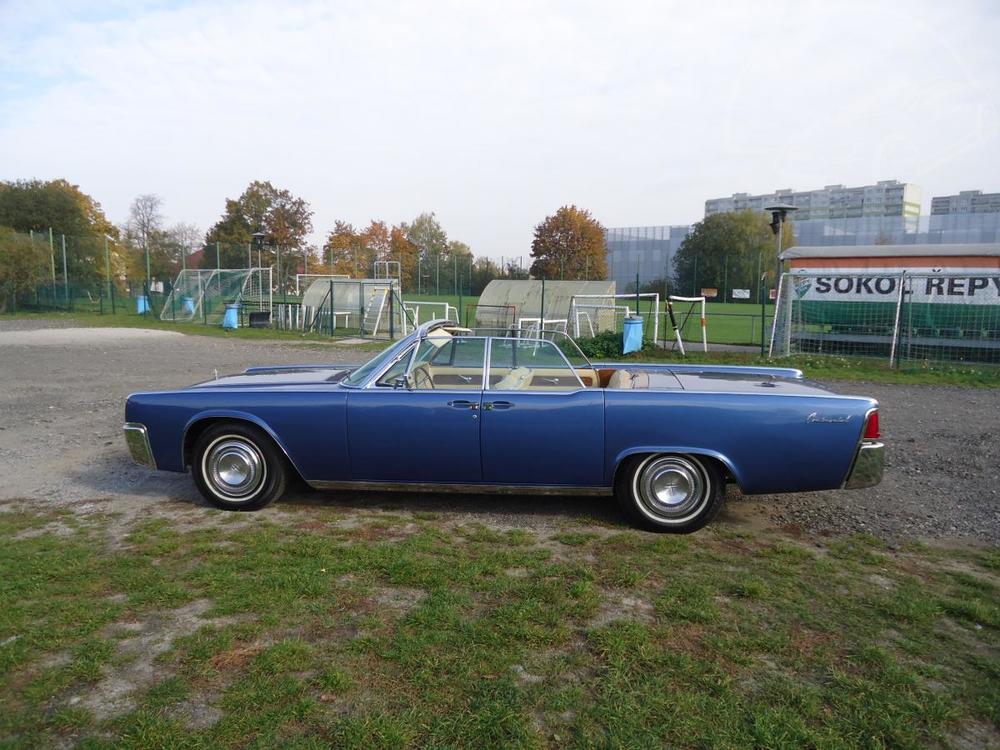 Lincoln Continental Convertible