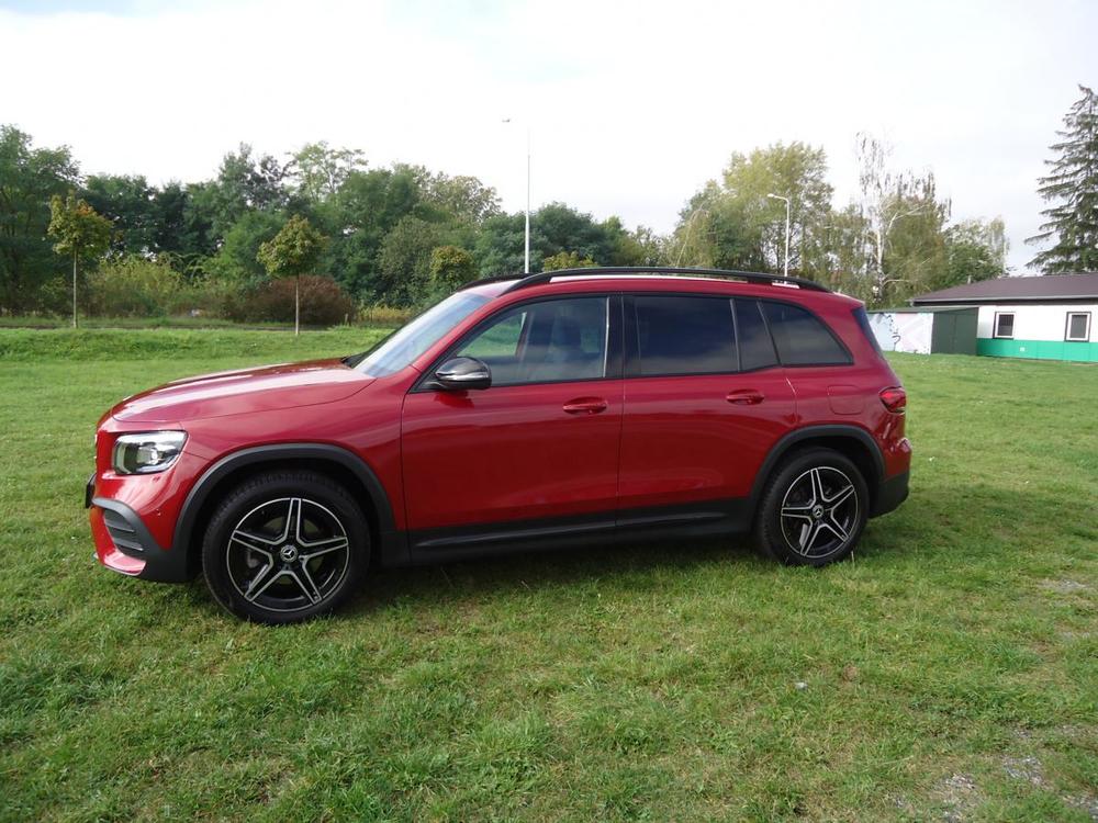 Mercedes-Benz GLB 200 AMG