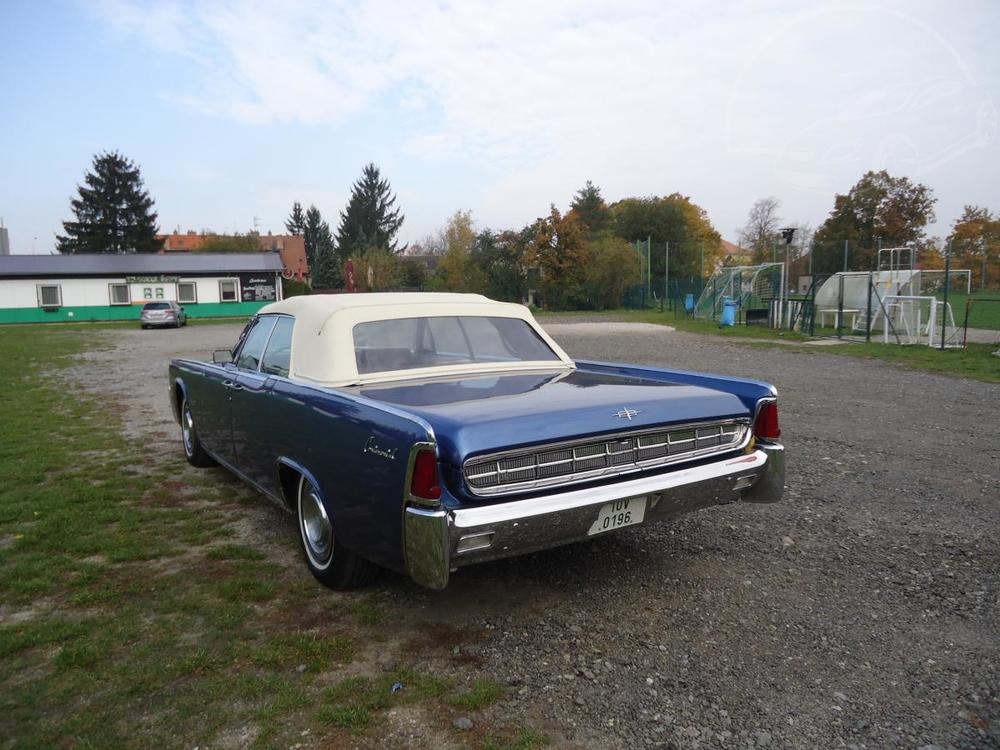 Lincoln Continental Convertible