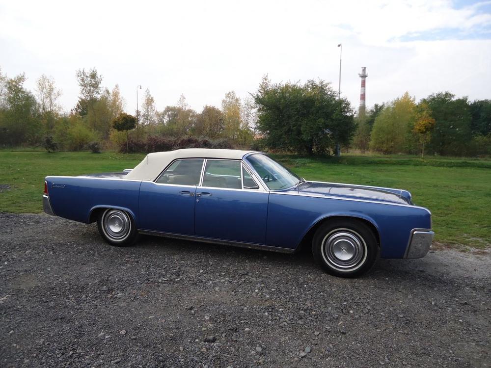 Lincoln Continental Convertible