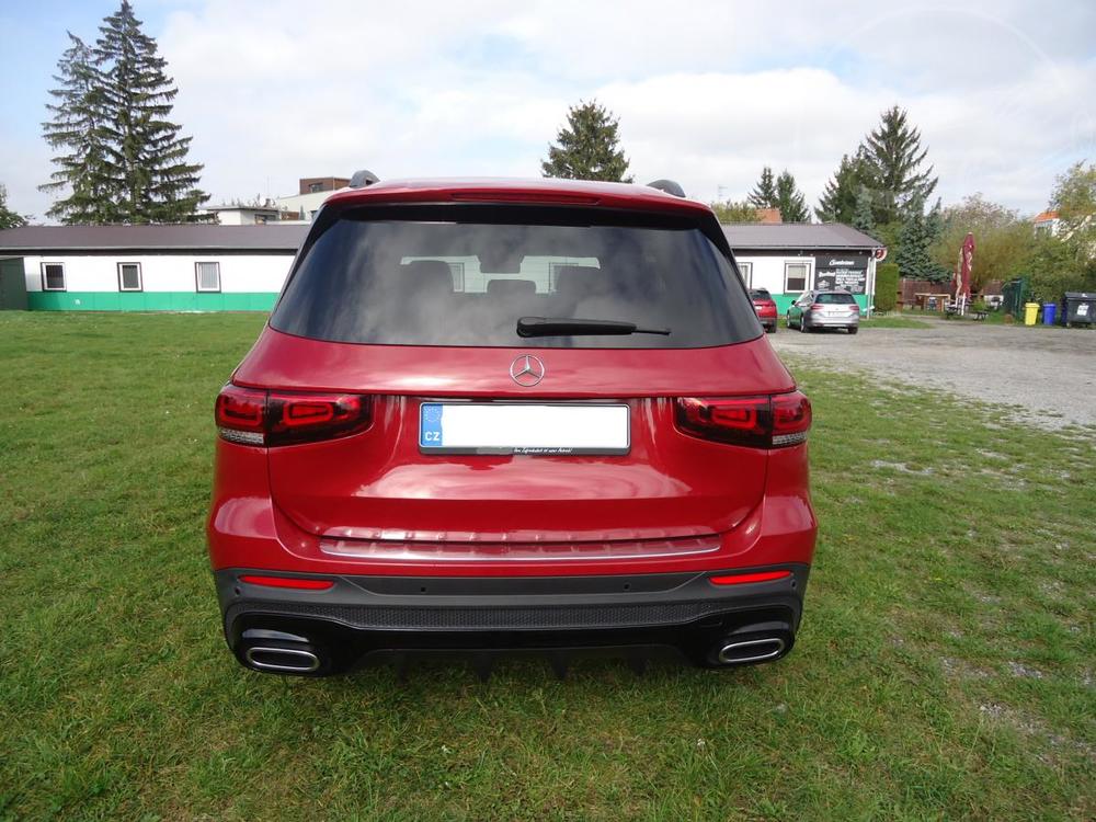 Mercedes-Benz GLB 200 AMG