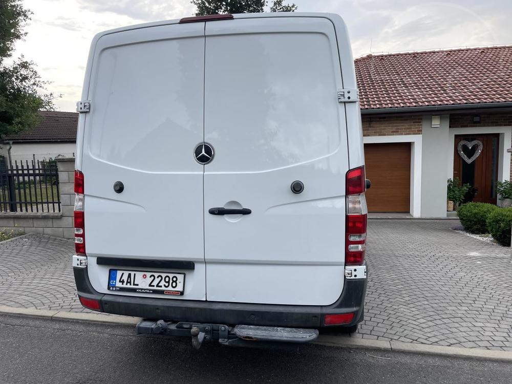 Mercedes-Benz Sprinter 319 CDi V6 140kW