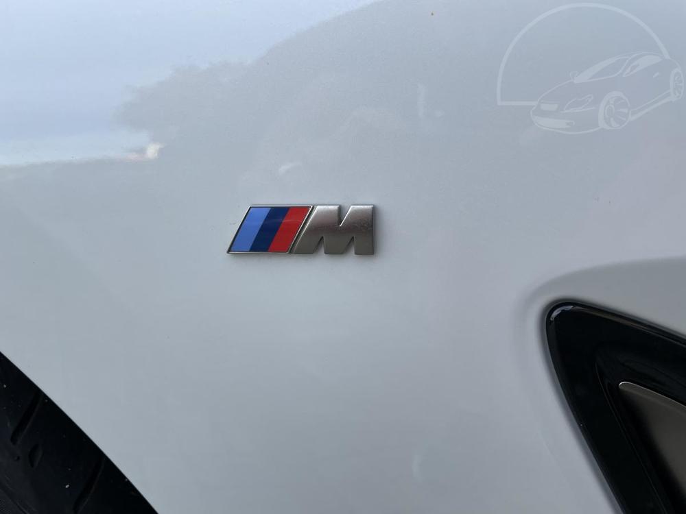 BMW  M850i