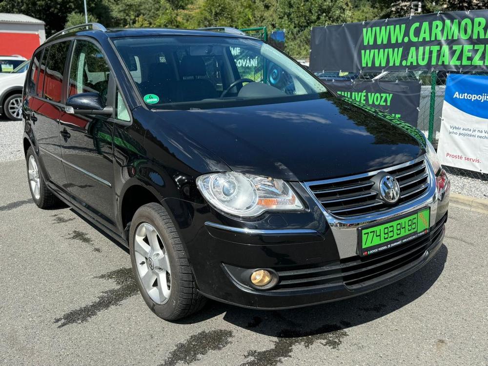 Volkswagen Touran 1,4 TSI HIGHLINE -103 KW TAN