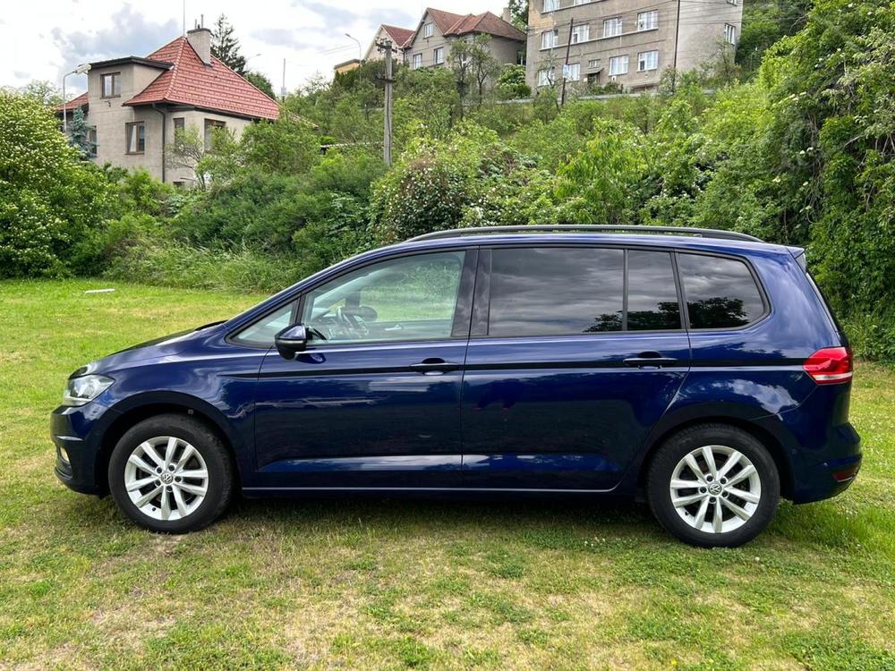 Volkswagen Touran III 2,0 TDI 110 kW-TOP STAV !