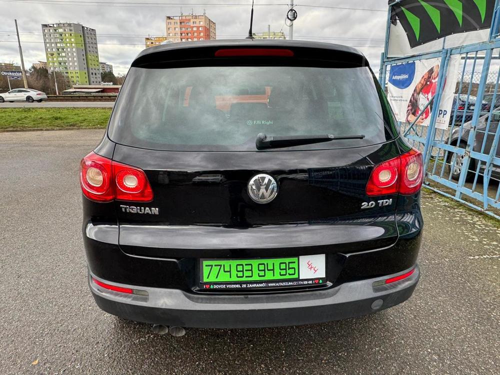 Volkswagen Tiguan SPORT 2,0 TDI 4x4 - HANDSFREE