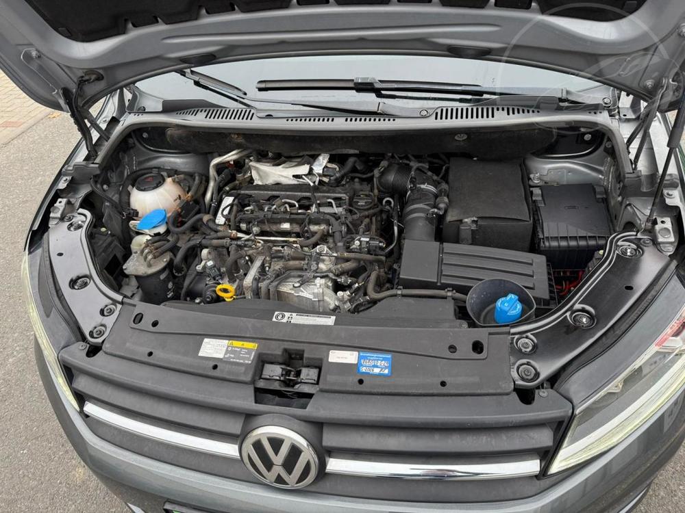 Volkswagen Caddy REZERVACE MAXI 2,0TDI - 7 MST