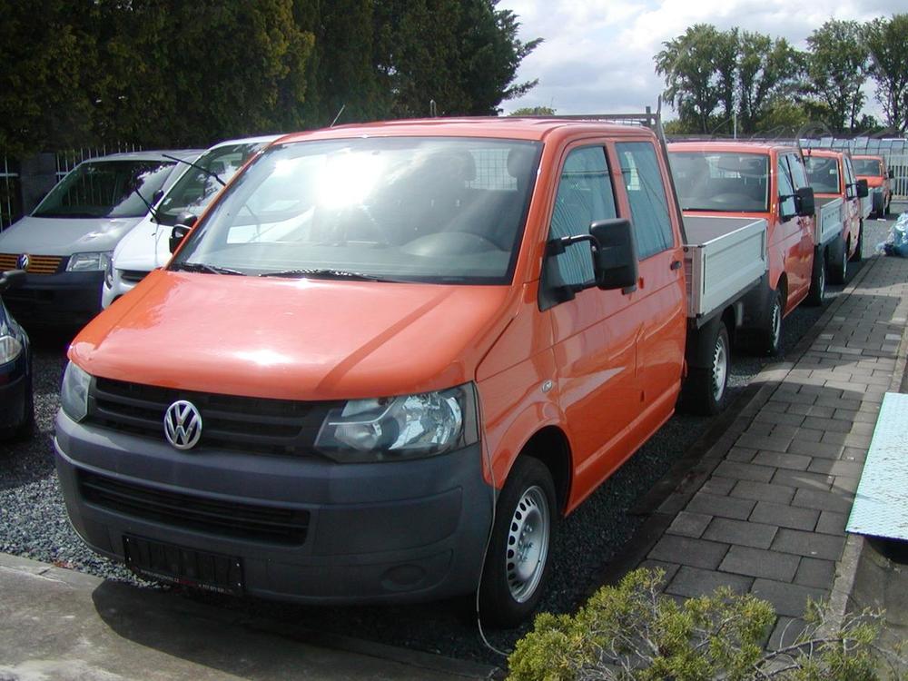 Volkswagen Transporter 2.0TDi,DOKA,VALNK,R.V.2014 !!