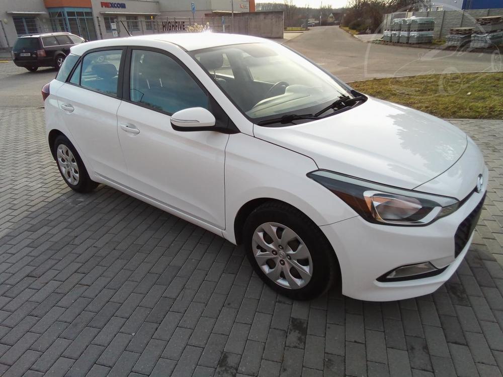 Prodm Hyundai i20 1.2i SELECT,NAJ.76TIS.KM !