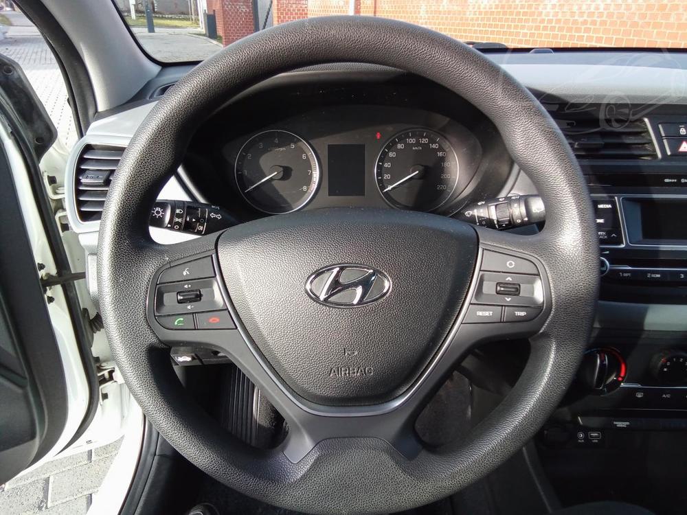 Hyundai i20 1.2i SELECT,NAJ.76TIS.KM !