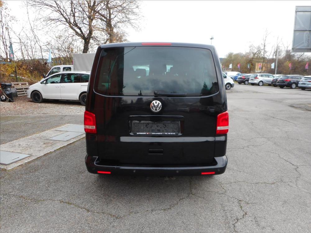 Volkswagen Caravelle 2,0 TDi