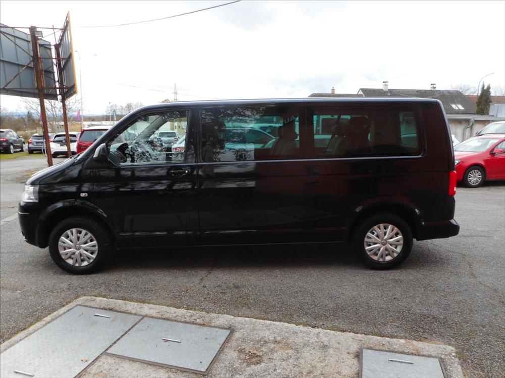 Volkswagen Caravelle 2,0 TDi