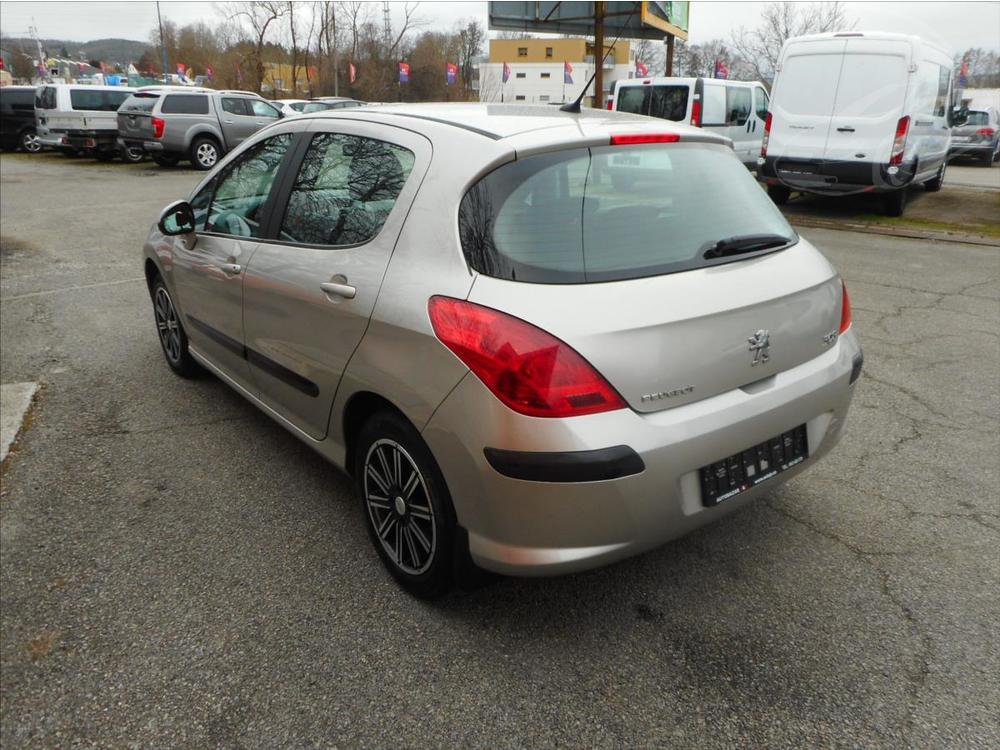 Peugeot 308 1,4 16V VTi 95 k Premium