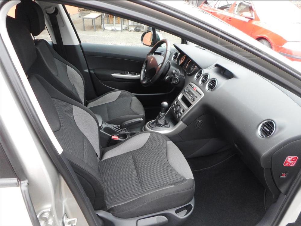 Peugeot 308 1,4 16V VTi 95 k Premium