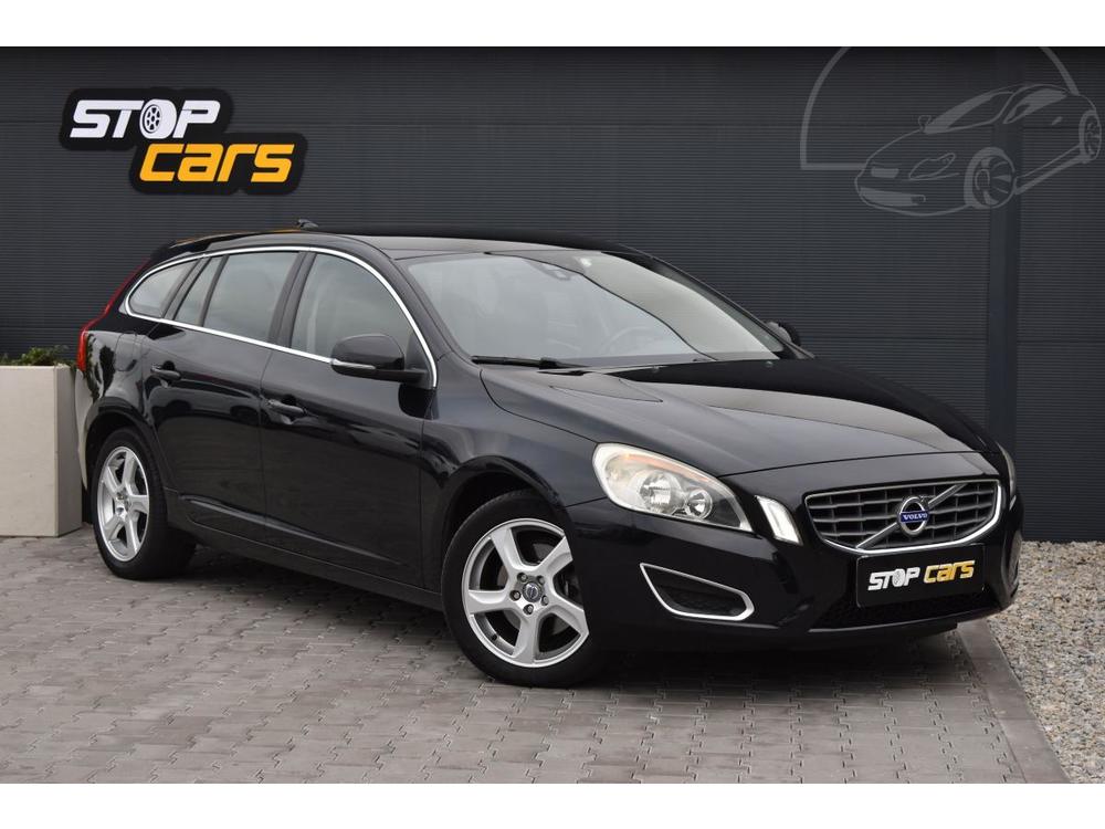 Volvo V60 D3 120 kW *TEMPOMAT*AUT. A/C*