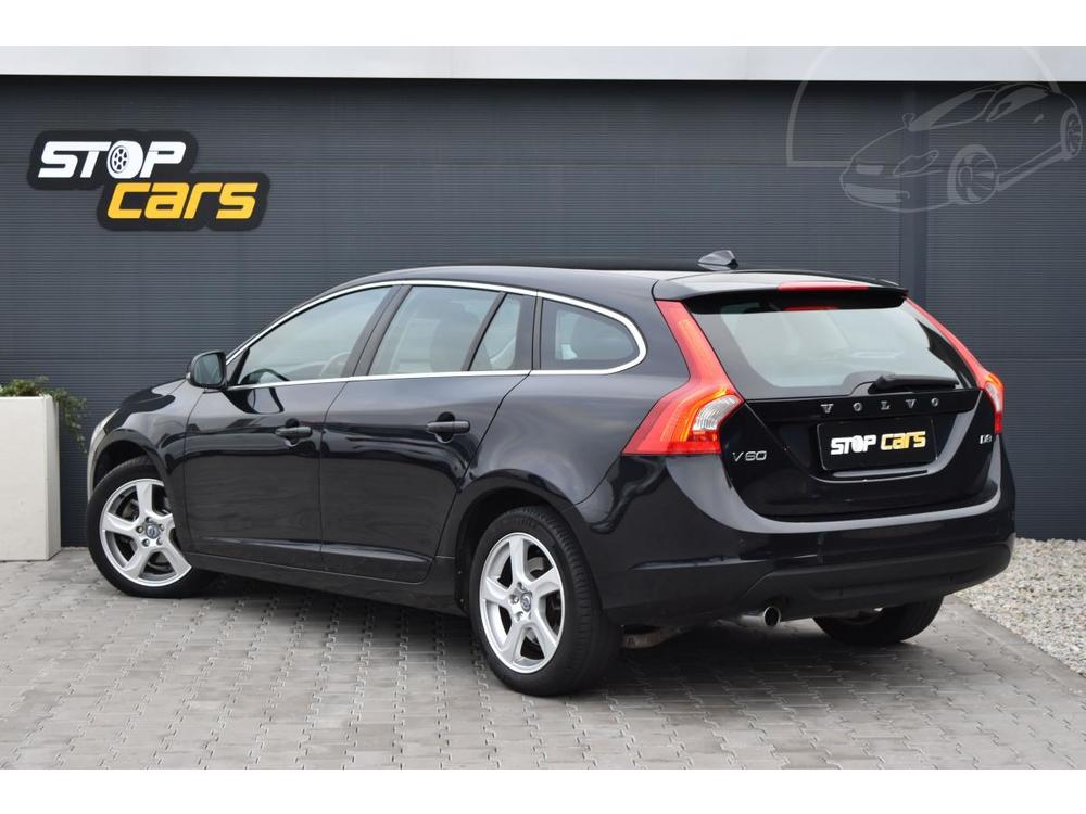 Volvo V60 D3 120 kW *TEMPOMAT*AUT. A/C*