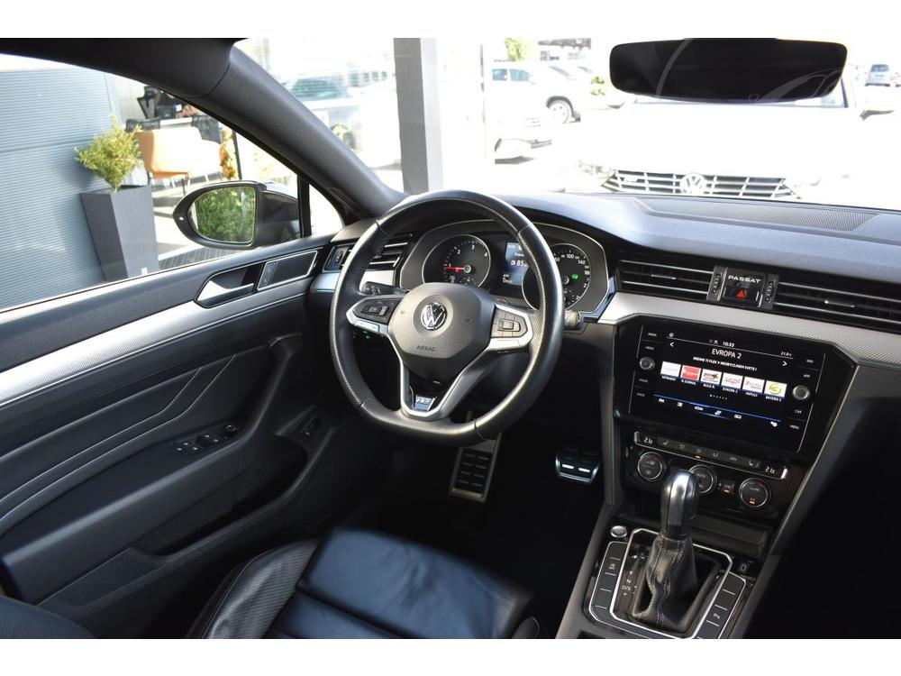 Volkswagen Passat 2.0TDI R-LINE*DSG*TAN*R 1.M