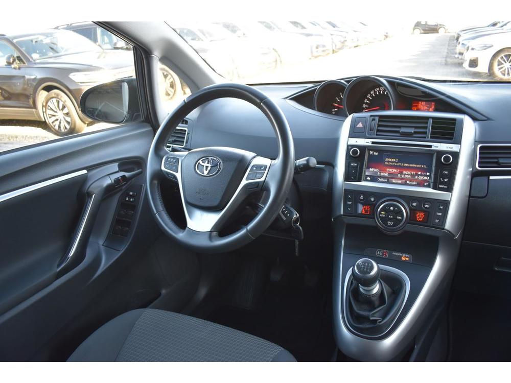 Toyota Verso 1.6 D-4D 82kW *7.MST*KAMERA*