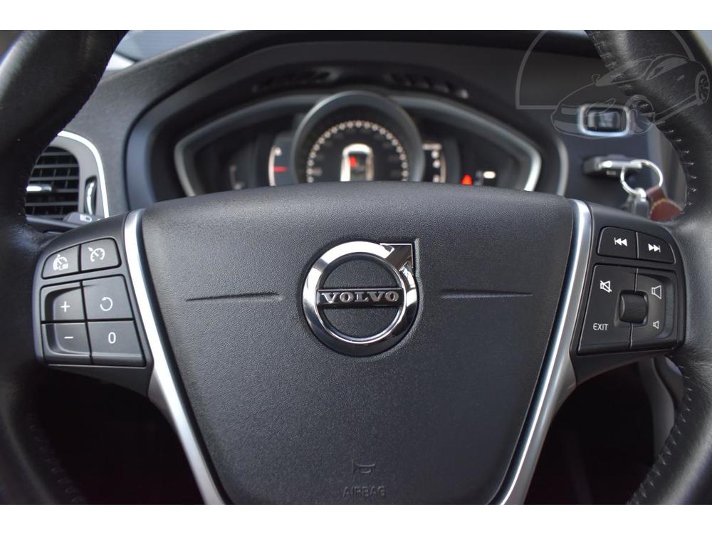 Volvo V40 1.6i T2*AUTOMAT*LED*SERVISKA*