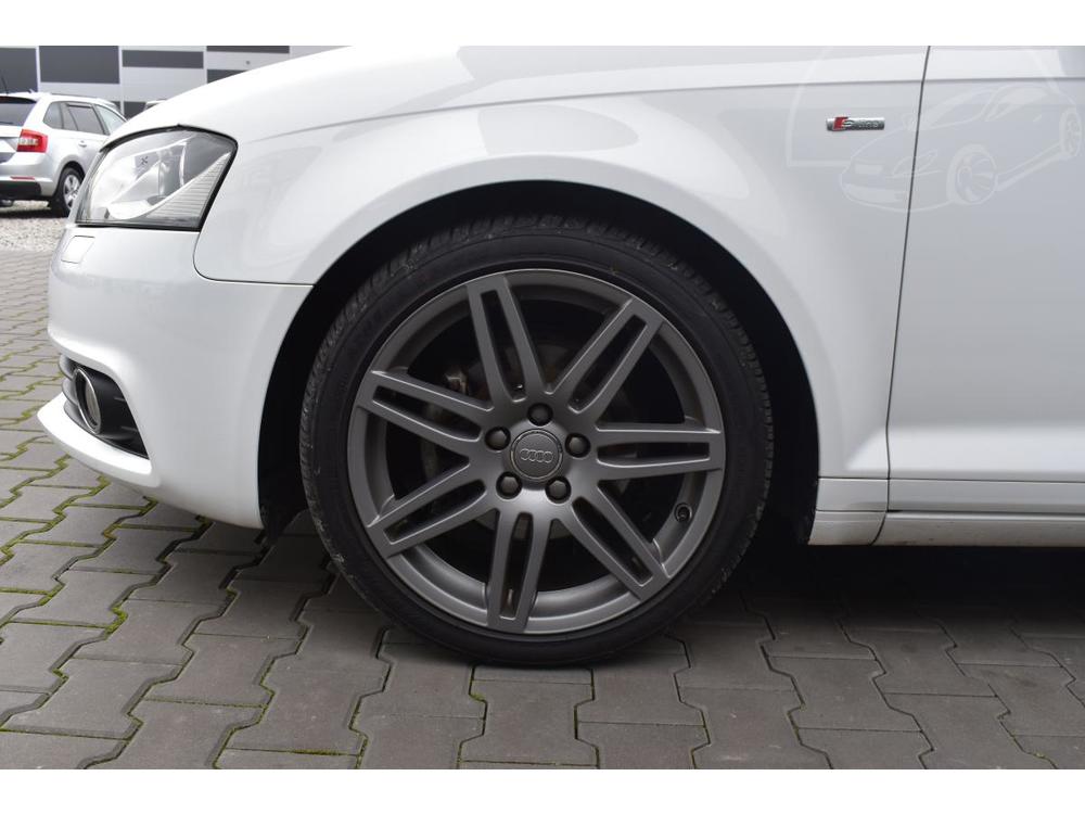 Audi A3 2.0TDi*DSG*103kW*S-LINE*