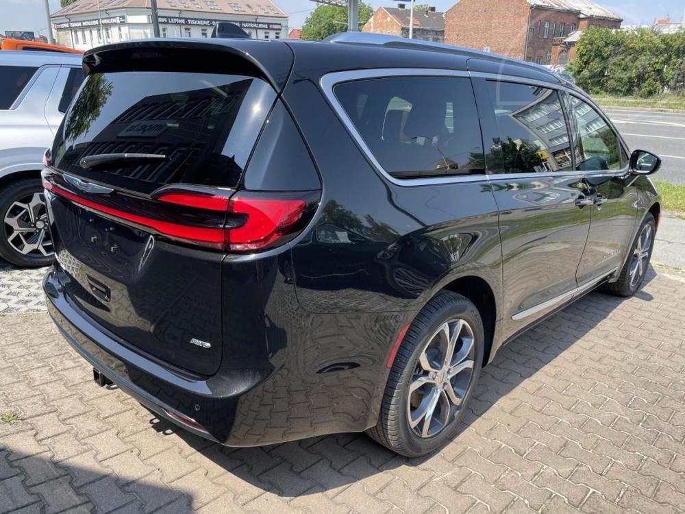 Chrysler Pacifica AWD Pinnacle